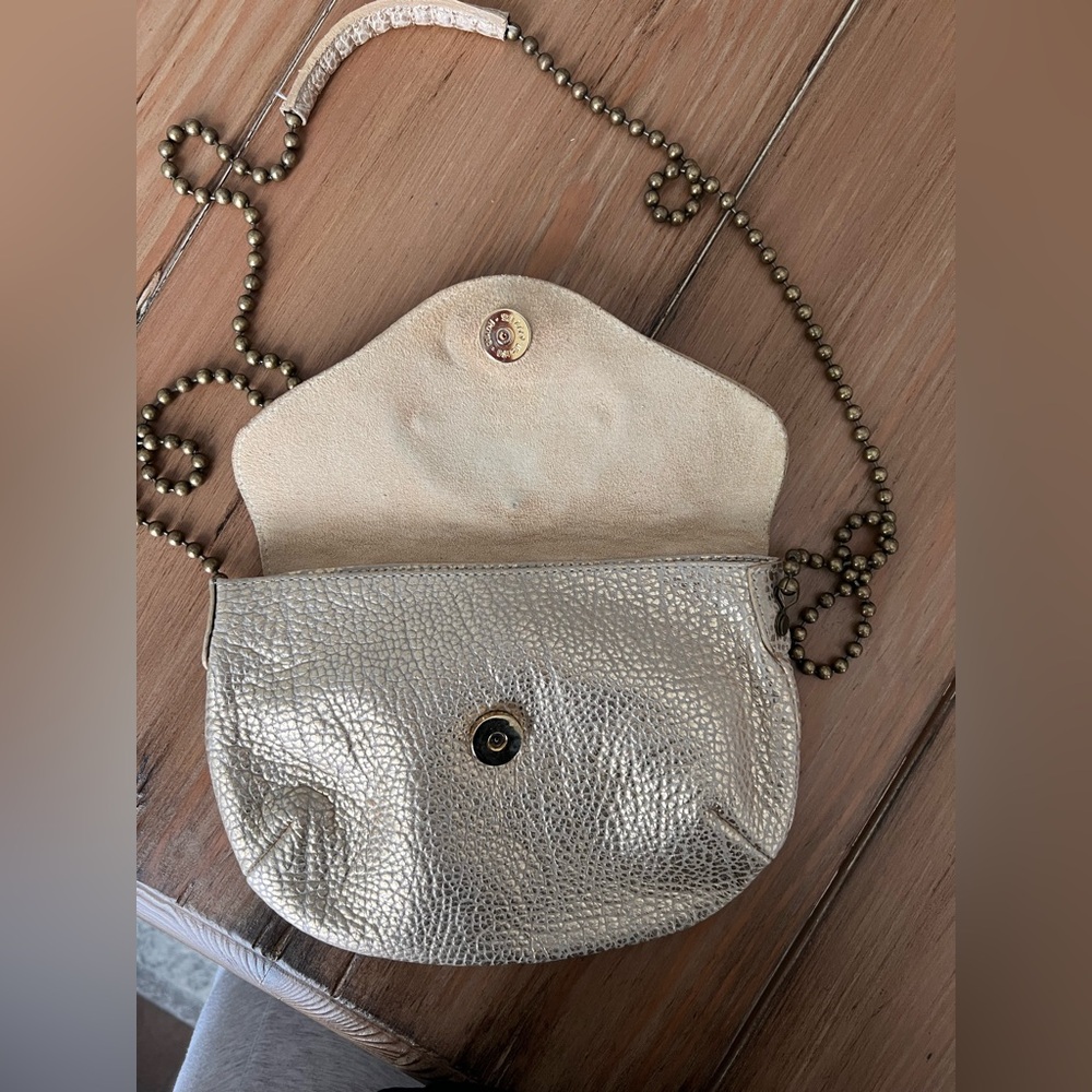 Leatherock Crossbody Bag - Picture 4 of 10